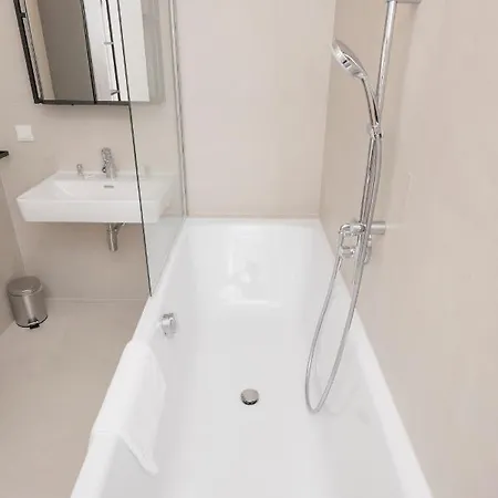 Ottakring Balcony Suite Viena Exterior foto