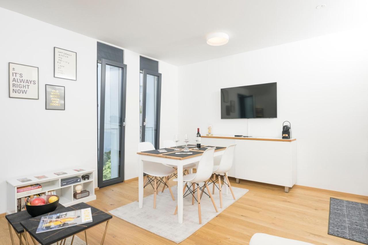 Ottakring Balcony Apartamento *